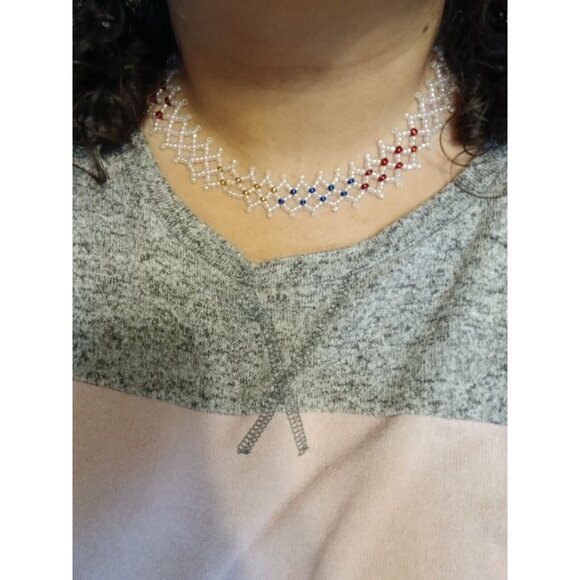 Women's Handmade Multicolor White Seed Bead Geometric Pattern Elegant Necklace - Picture 2 of 5